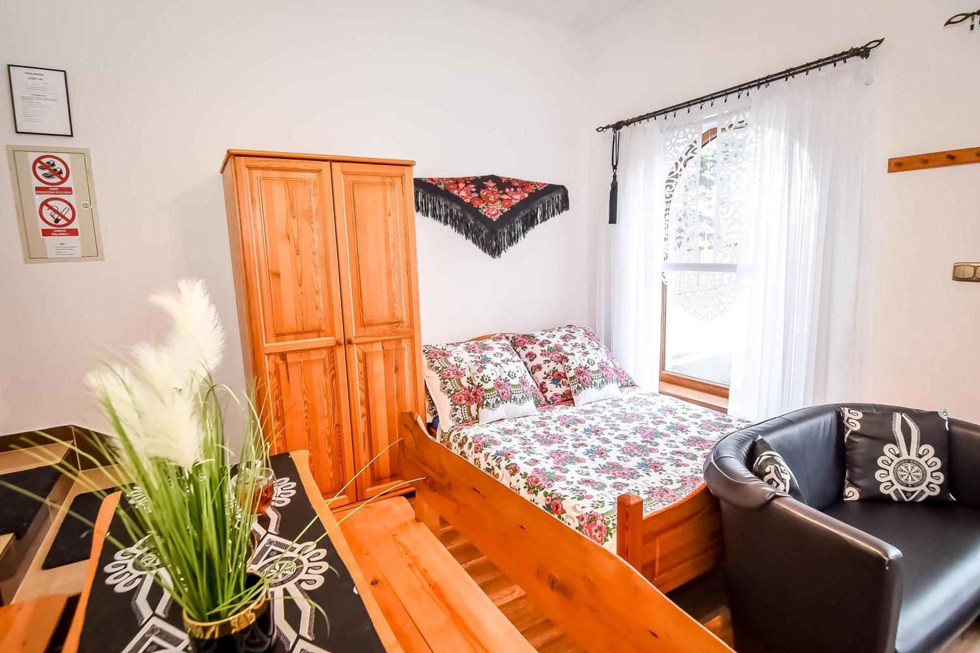 U Ireny Bed & Breakfast Zab Exterior photo